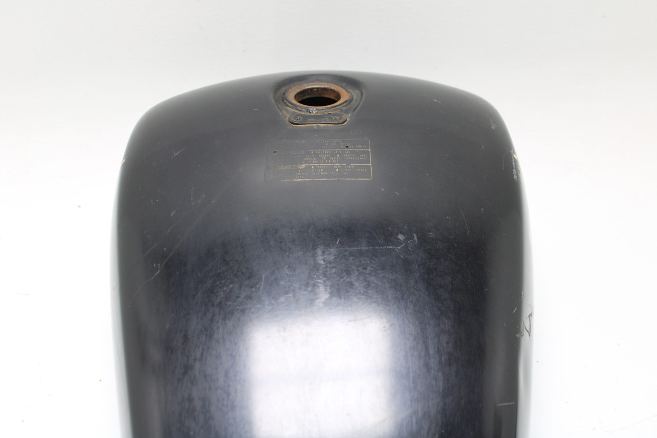 Honda VF1100C V65 Magna 1984 175A1-MB4-771ZA Fuel Tank Black