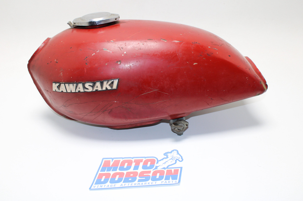 Kawasaki KZ400-S2 1975 51001-100-2K Fuel Tank Red