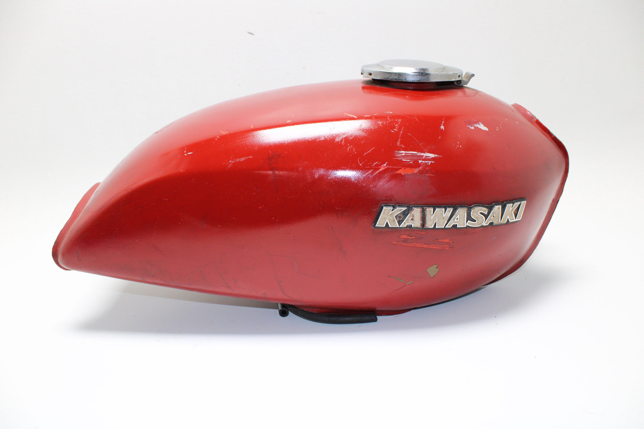Kawasaki KZ400-S2 1975 51001-100-2K Fuel Tank Red