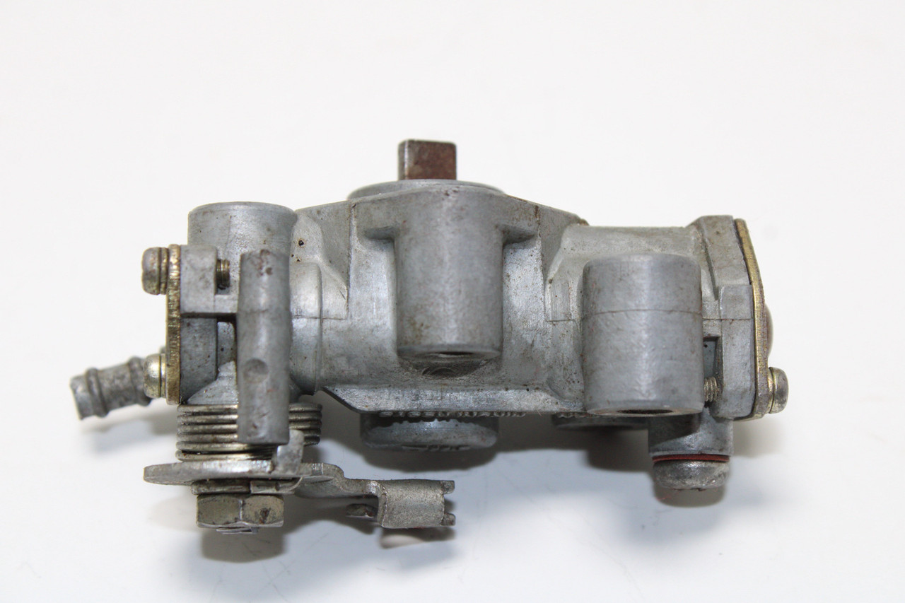 Suzuki TC125 1972-1975 16100-28830, 16100-28010 Oil Pump 2