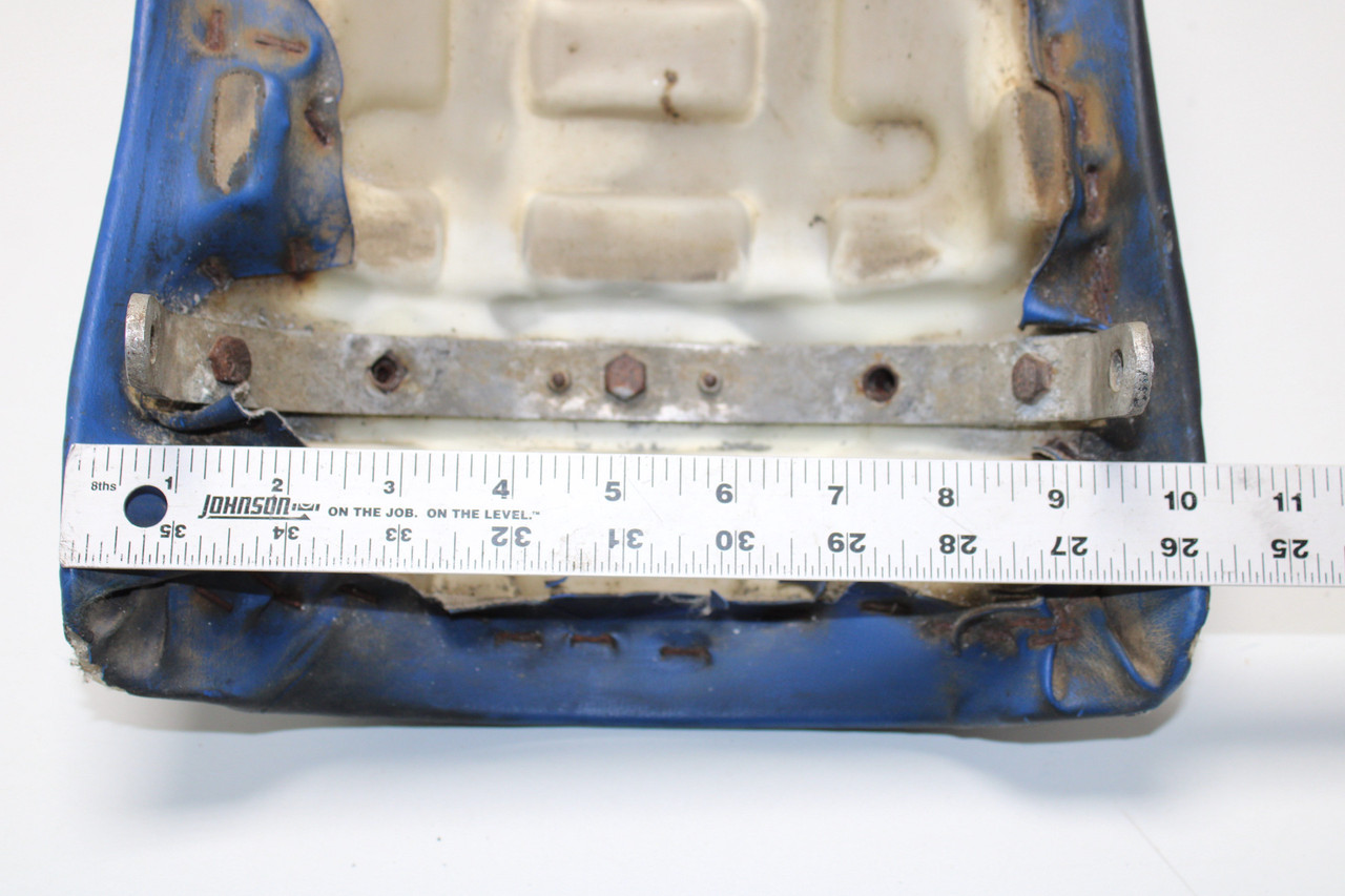 Suzuki RM125 RM250 Model E 1984-1985 45100-14X00-58D Seat