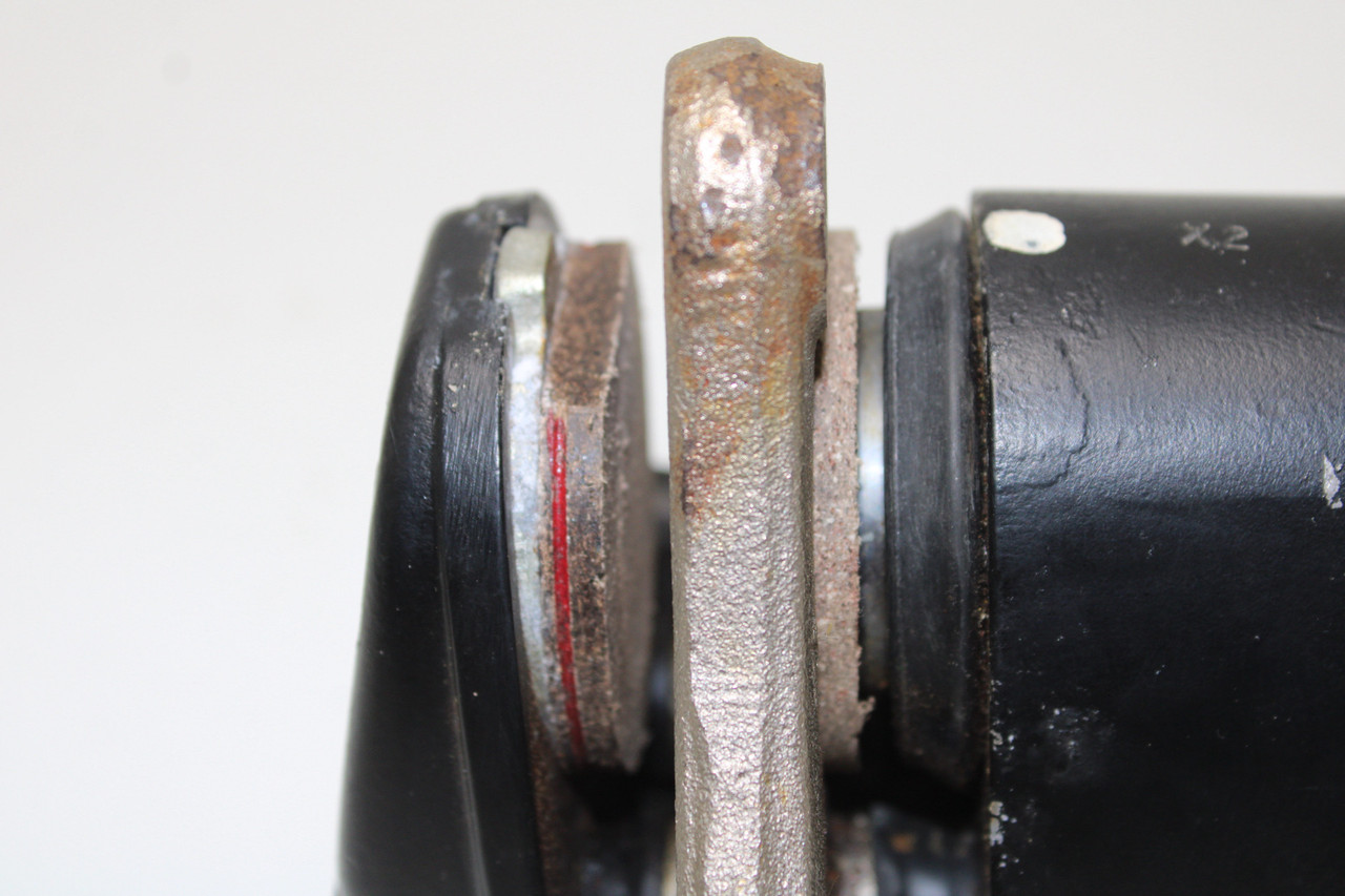 Suzuki GS750 1977-1979 59100-44001 Front RH Brake Caliper ASSY