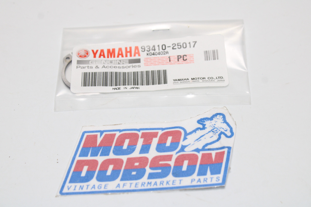 Yamaha YZ80 RD 125 200 93410-25017-00 Circlip