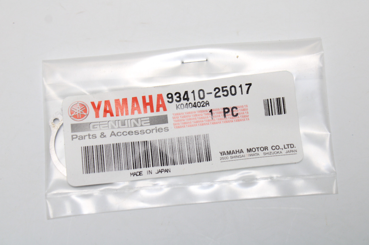 Yamaha YZ80 RD 125 200 93410-25017-00 Circlip