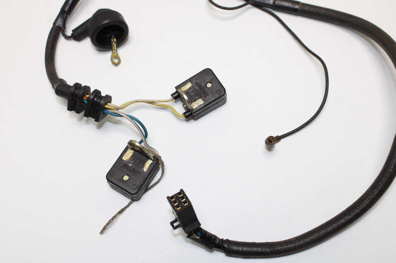 Honda VF500F A 500 Interceptor 30300-KE7-174 Generator Assy Pulse