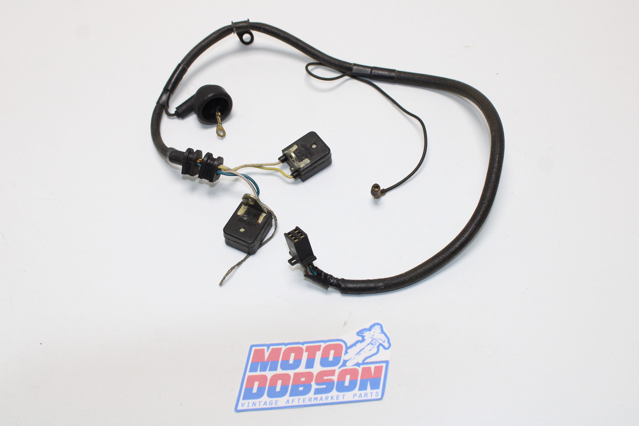 Honda VF500F A 500 Interceptor 30300-KE7-174 Generator Assy Pulse