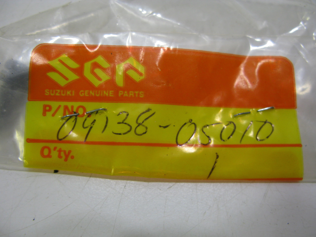 Suzuki 02112-7516A SCREW 09138-05010