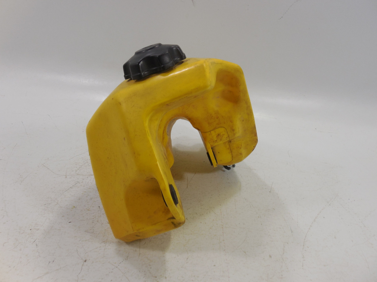 Suzuki RM 80 2000 Fuel Tank Gas Tank Petro Petcock CAP