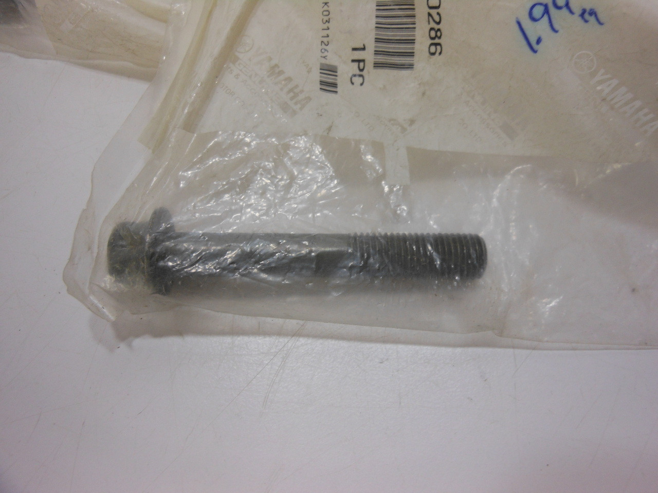 Yamaha Grizzly Kodiak XT 600 90105-10286-00 BOLT,WASHER BASED Front Suspension