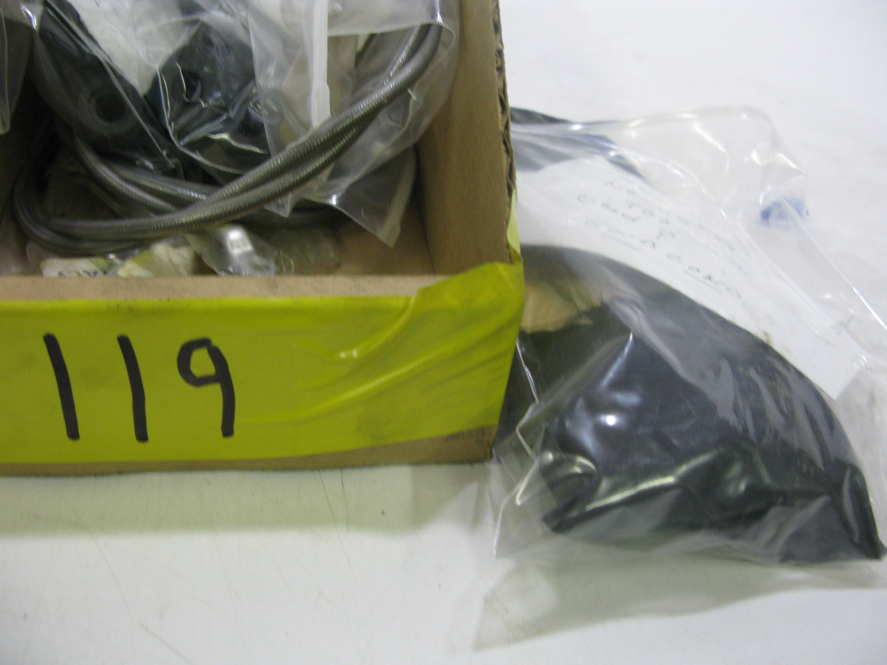 Kawasaki KZ 1100 ZX 750 ZG 1000 KLX 300 92037-1270 CLAMP,MUFFLER,BLACK