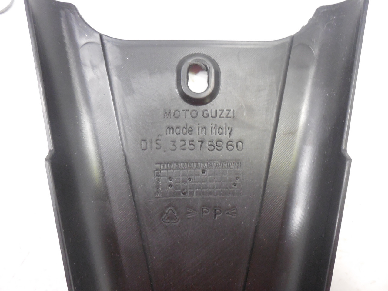 MOTO GUZZI NEVADA V7 FRONT COVER PROTECTION COWL  OEM 32575960