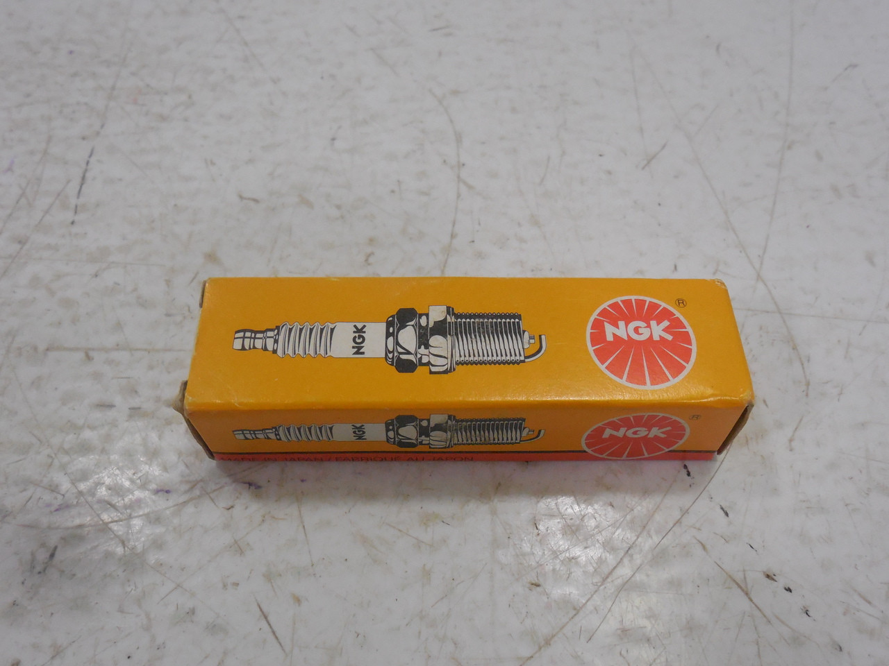 NGK DPR5EA-9  Spark Plug Honda Yamaha Kawasaki Suzuki Harley-Davidson KTM