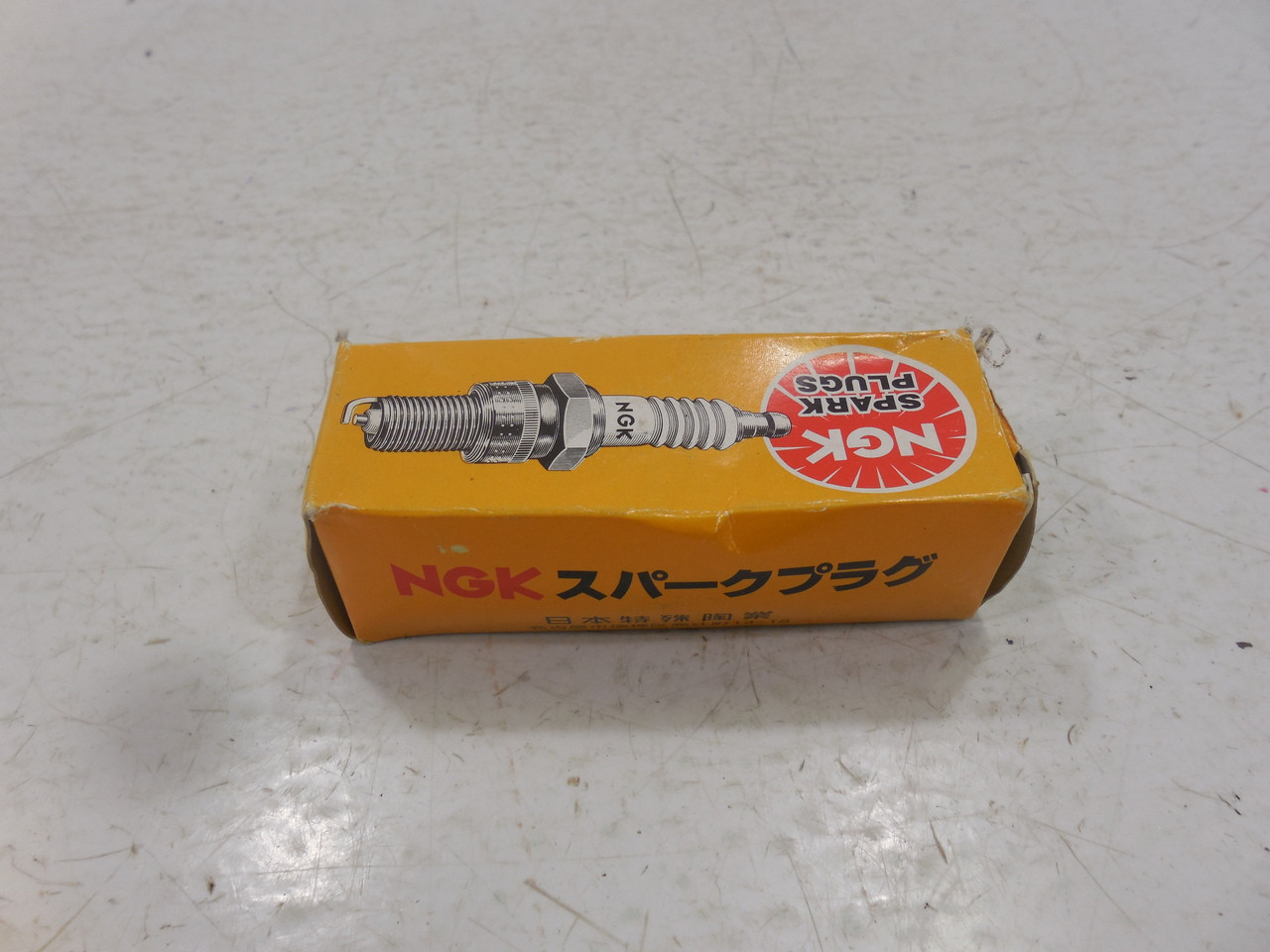 NGK A6  Spark Plug Honda Yamaha Kawasaki Suzuki Harley-Davidson KTM