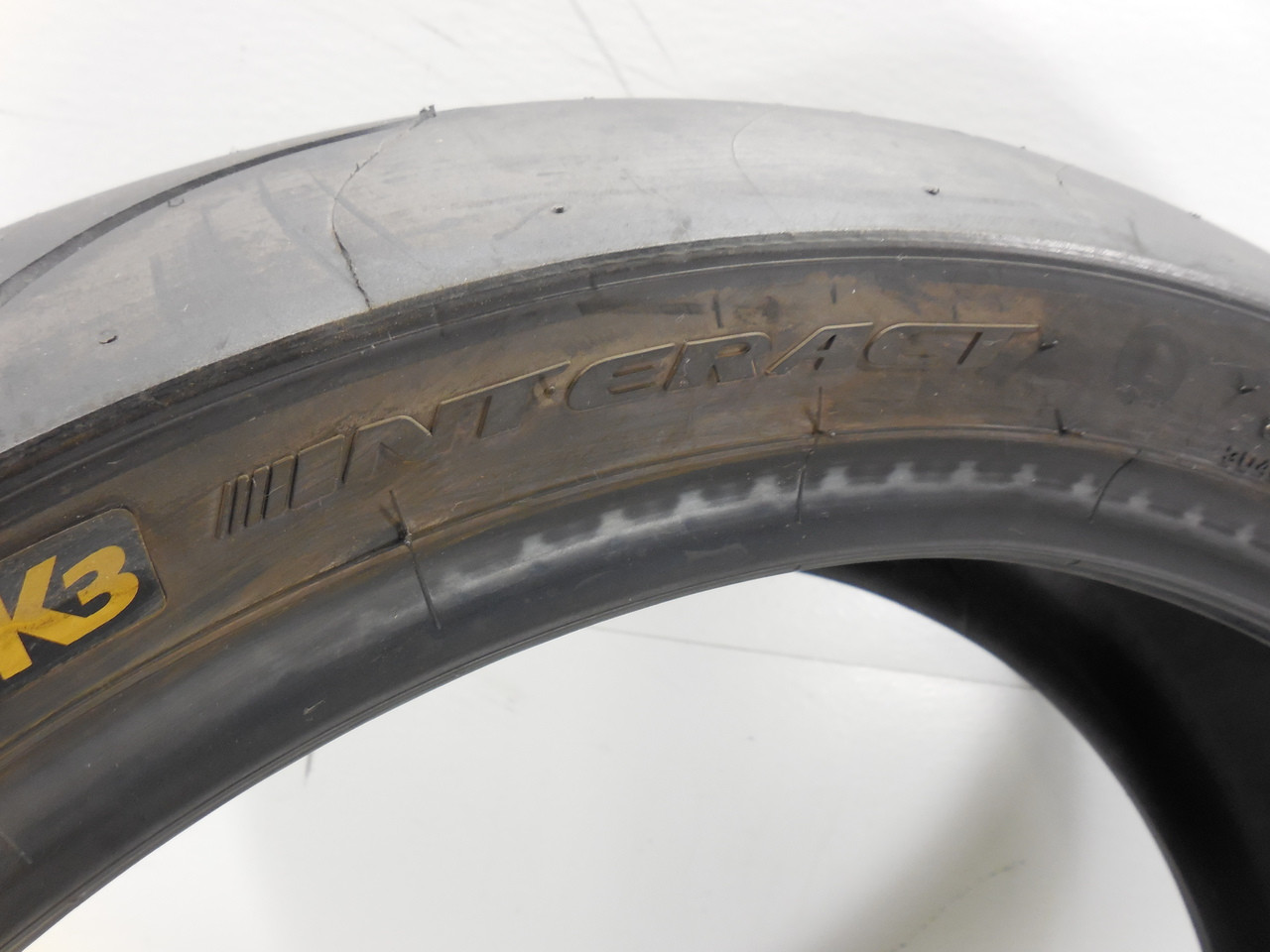 Metzeler Racetec K3 Interact180/55ZR-17 Tire Wheel Rim