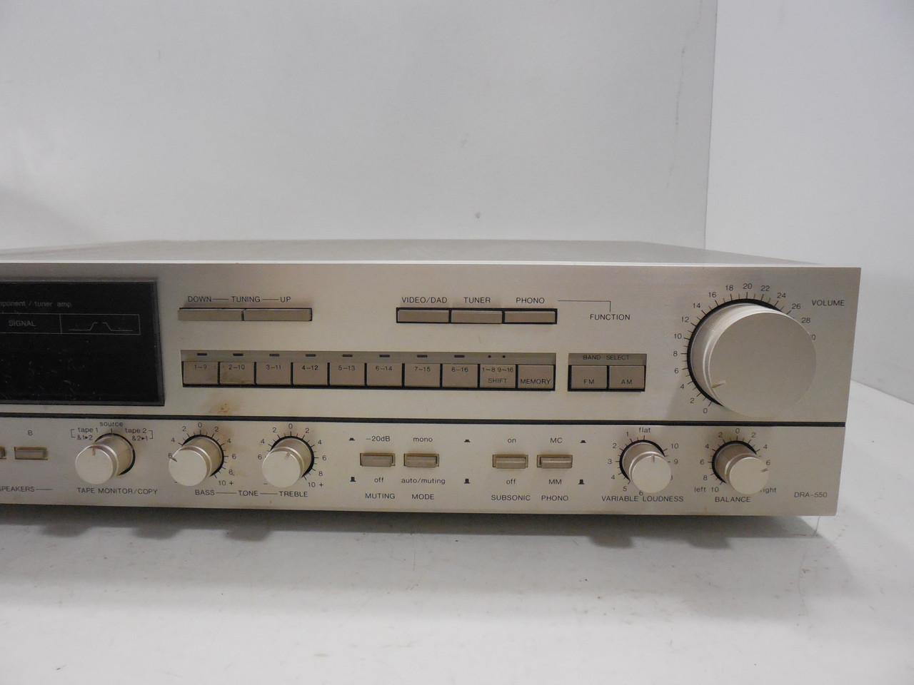 Denon DRA-550 AM/FM Stereo Tuner AMP *IN ORIGINAL BOX*