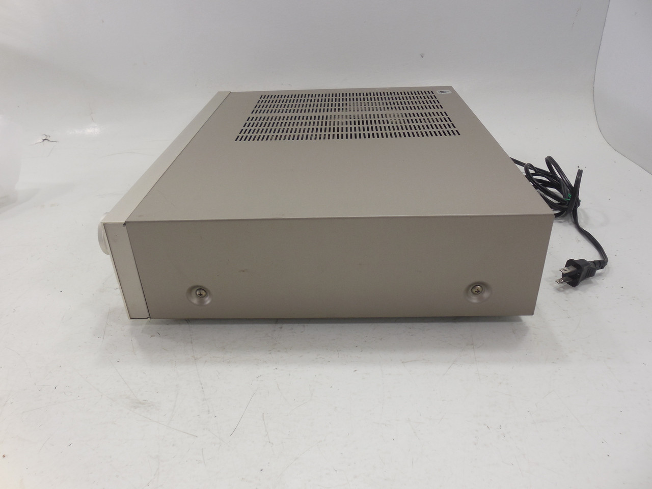 Denon DRA-550 AM/FM Stereo Tuner AMP *IN ORIGINAL BOX*