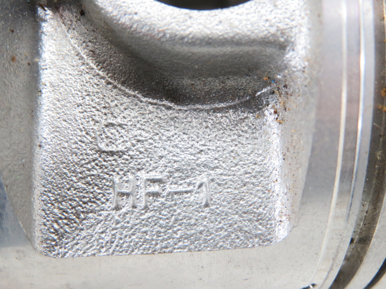 Honda  XR500 13101-MG3-000 PISTON Standard