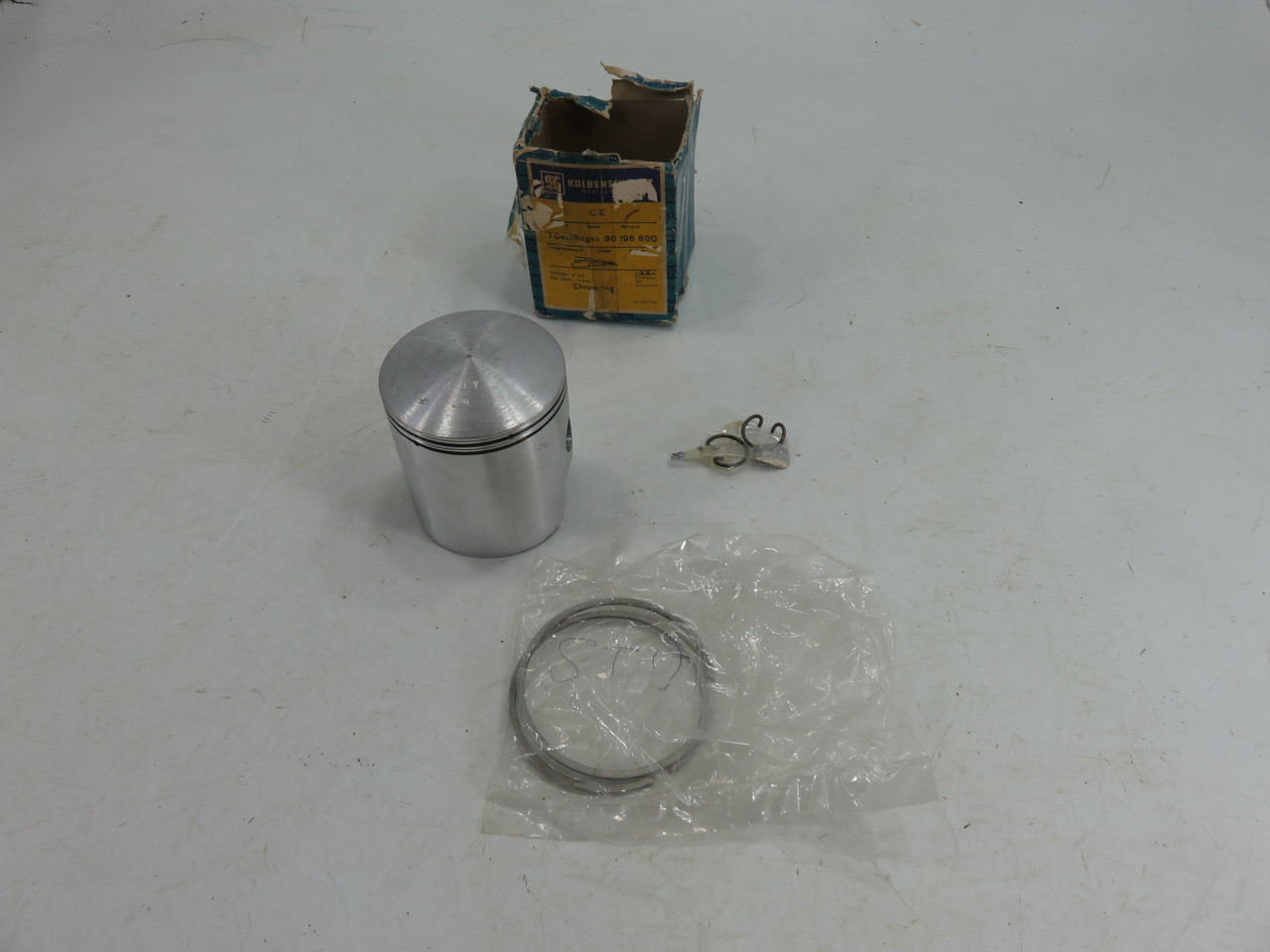 CZ 250 Pro Motocross 250 cc 980.4 Piston 980-12-082