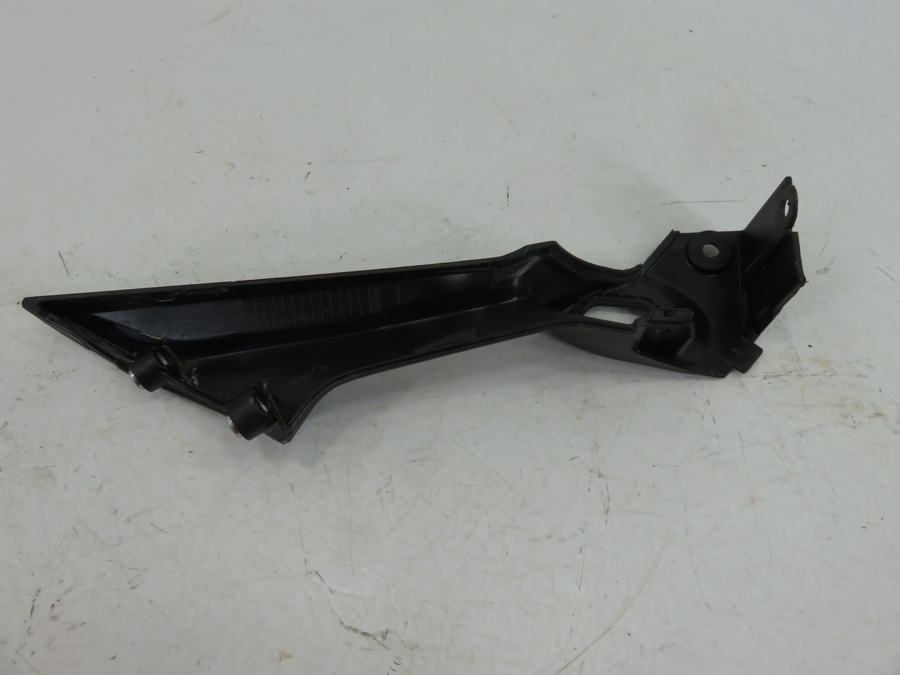 Honda CBR1000RR 80116-MFL-D20 STAY, L. LICENSE LIGHT