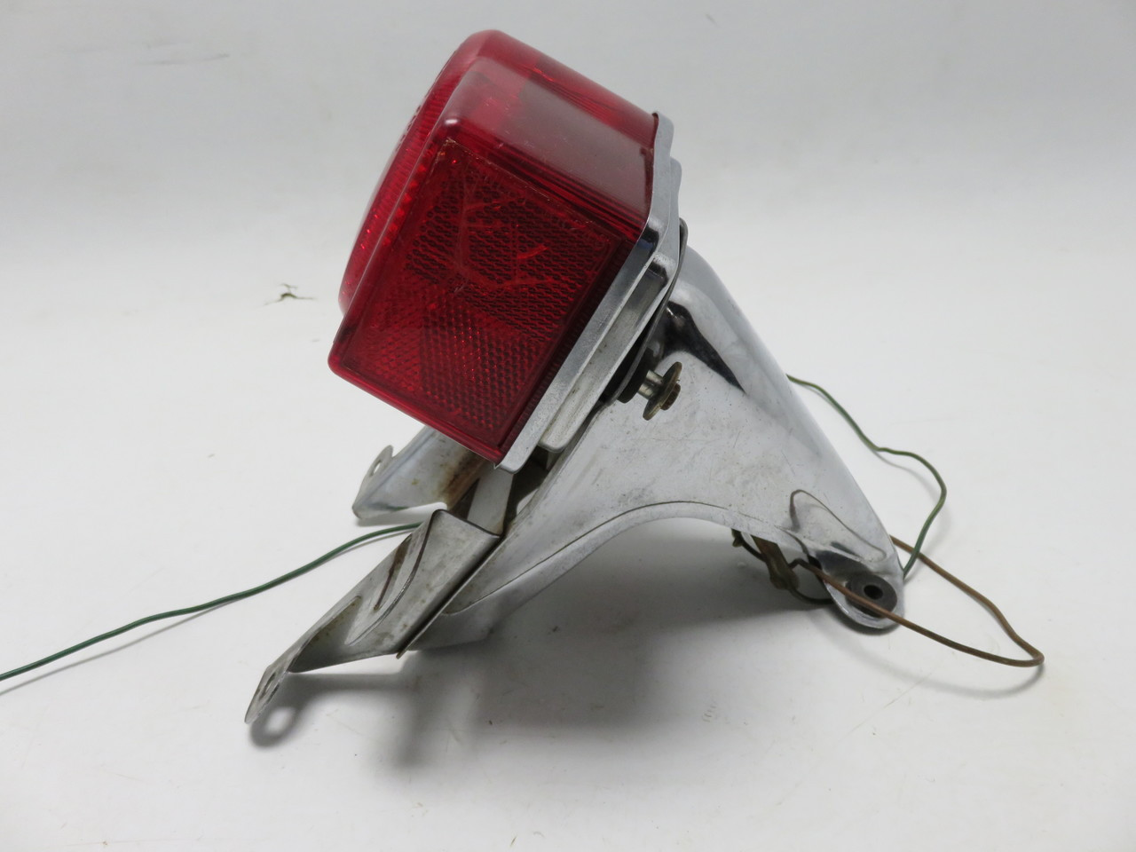Honda CB750 750 500 550 350 400 GL 1000 Tail Light License Plate Bracket Lens