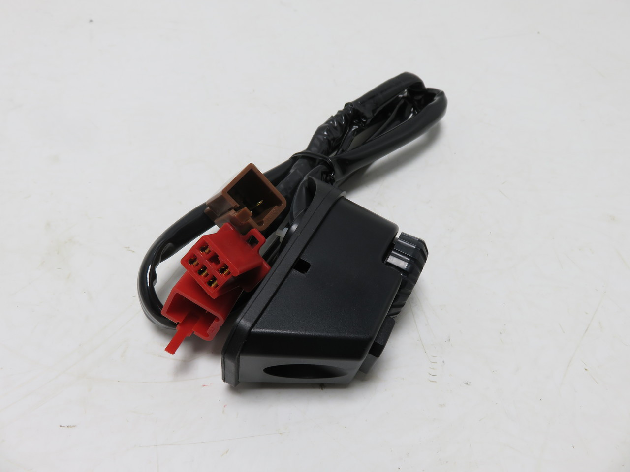 Honda Gold Wing 08118-MN510 PASS. AUDIO CONTROL Speakers Radio