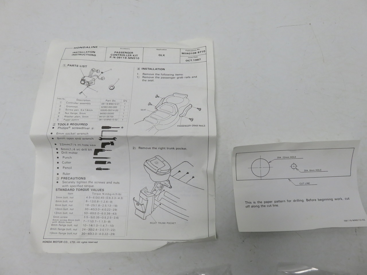 Honda Gold Wing 08118-MN510 PASS. AUDIO CONTROL Speakers Radio