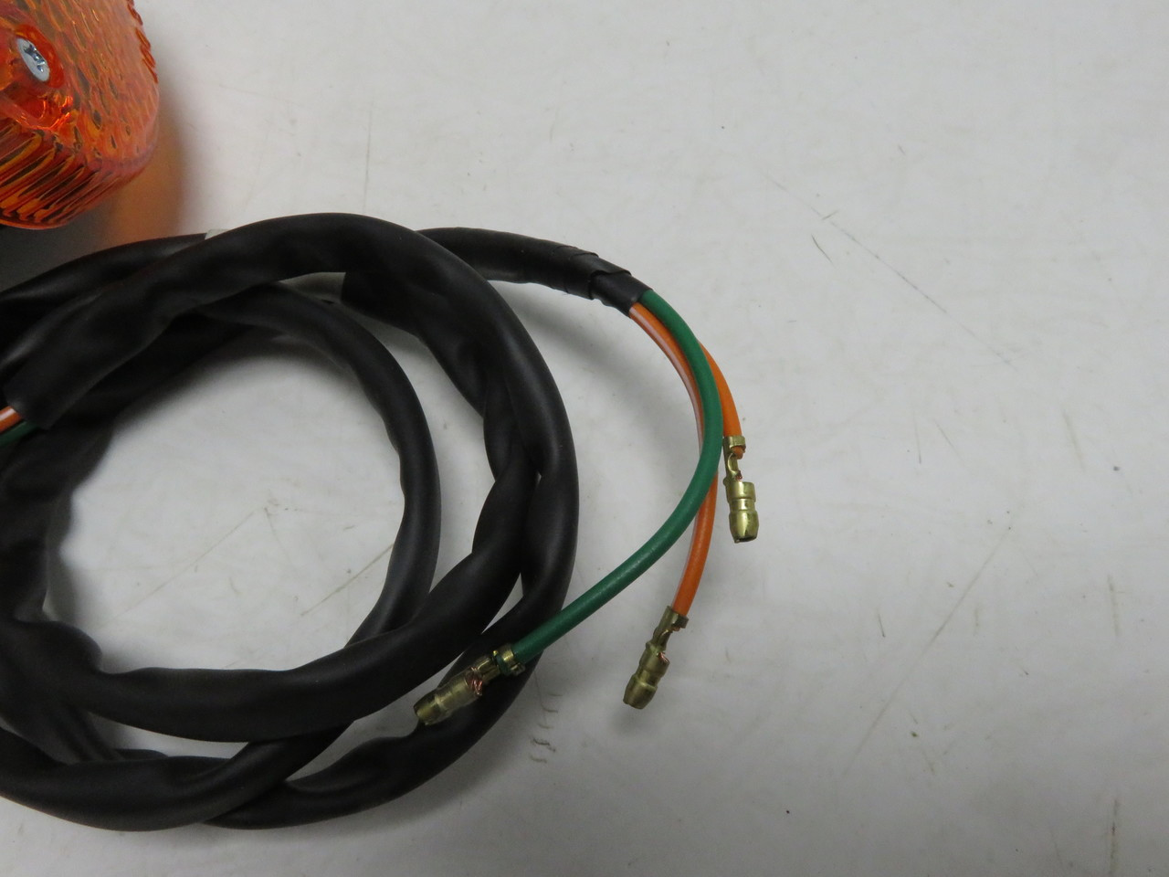 Honda VT1100C 1987-1994 33450-MM8-671 TURN SIGNAL ASSY., L. FR Front Left