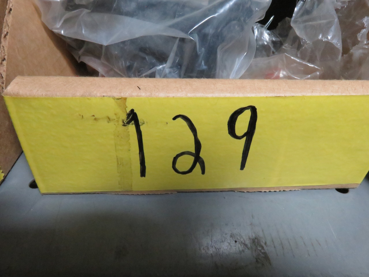 Honda Magna Rebel Shadow 50661-MK7-000 RUBBER, MAIN STEP
