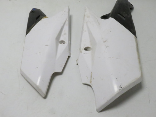 YAMAHA YZ250F 450F 2014-2018 SIDE COVERS NUMBER PLATE PLASTIC STOCK OEM