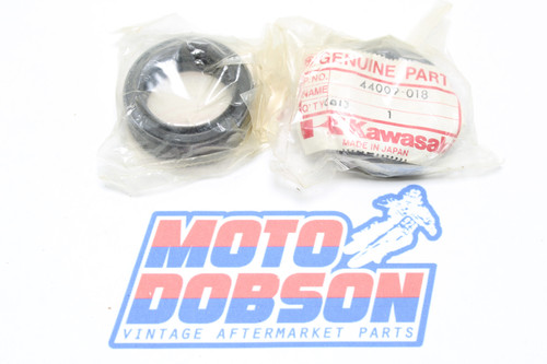 Kawasaki KD125 KX125 KE125 1974-1979 44009-018 OIL SEAL,FORK Quantity of 2 Pair