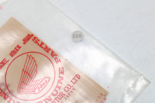 Honda ST1100 VFR750 CBR600 14943-KT7-000 TAPPET SHIM (225)
