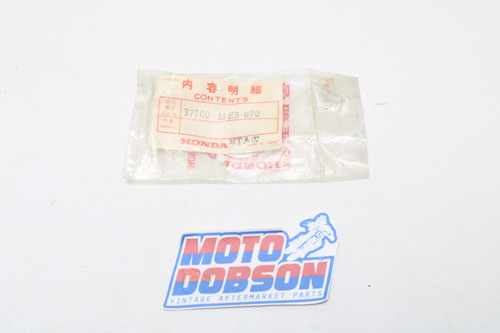 Honda CB650 1984 37700-ME5-670 Rubber, Instrument Setting