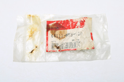 Honda GL1500 1988 64113-MN5-000 Plate