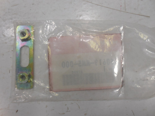 Honda CBR 600 1000 50619-MM5-000 PLATE, STEP SETTING OEM