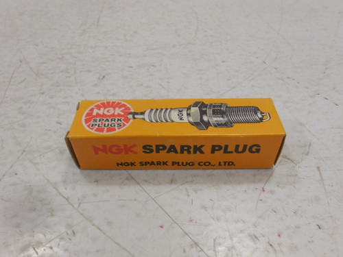 NGK D7EA  Spark Plug Honda Yamaha Kawasaki Suzuki Harley-Davidson KTM