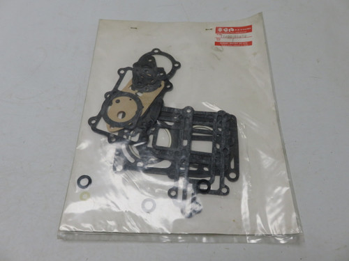 Suzuki  Outboard DT8 11400-98872 GASKET SET *{OPT}*