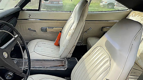 Barn Find Video: 1970 Plymouth Road Runner Superbird Finally Flies the Coop - Beep! Beep!