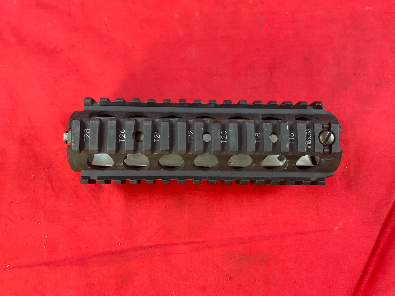 Knights Armament Company KAC RAS SR15 M4 AR15 QUAD Rail Forend GWOT 5.56