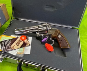 RARE LIMITED EDITION COLT ANACONDA FIRST EDITION BRIGHT STAINLESS 44 MAG 6” RARE LIMITED EDITION COLT ANACONDA FIRST EDITION BRIGHT STAINLESS 44 MAG 6”