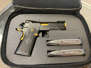 NIGHTHAWK CUSTOM PREDATOR 2011 9MM LUGER 1911 IOS COMMANDER 4.25” NIGHTHAWK CUSTOM PREDATOR 2011 9MM LUGER 1911 IOS COMMANDER 4.25”