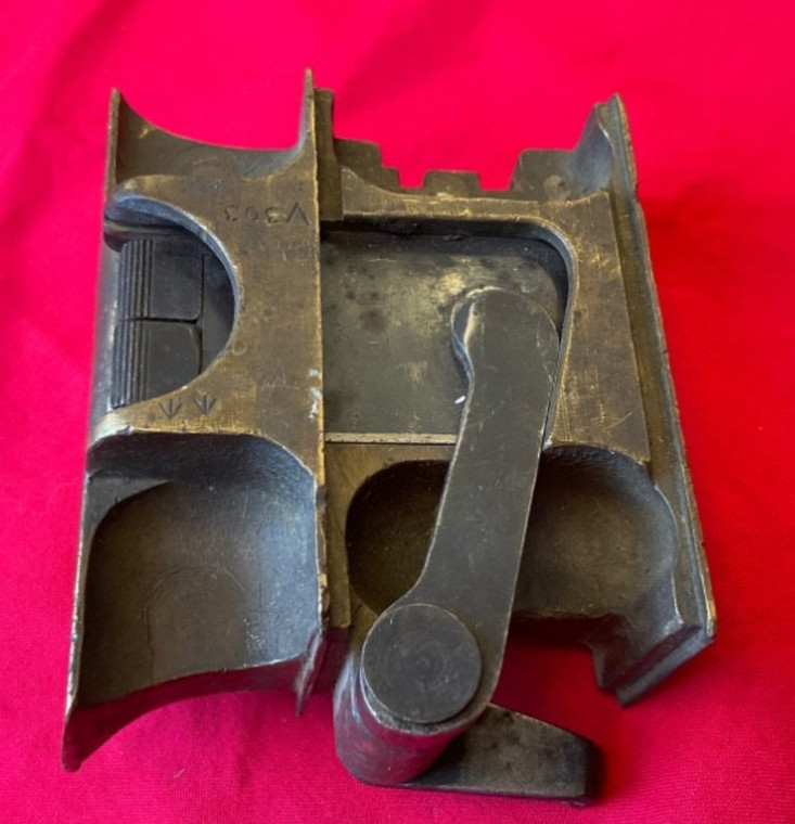 BRITISH WWII VICKERS 303 BRIT FEED TRAY ASSEMBLY