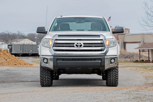 toyota-16-tundra-870-front-outdoor.jpg