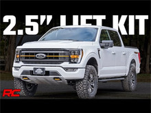 Rough Country - Suspension Lift Kit; 2.5 in. Lift; Lift Blocks; U-Bolts; - 51028
