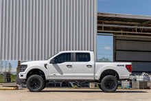 Rough Country - Suspension Lift Kit w/Shocks; 6 in. Lift; Incl. N3 Struts; w/N3 Rear Shocks; - 49931