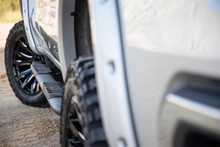 Rough Country - Oval Nerf Step Bar; 4.5 in.; Black Powder Coat; Aluminum; - 21002