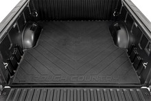Rough Country - Bed Mat; 5 ft. 7 in. Bed; w/RC Logo; - RCM689