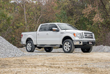 Rough Country - Leveling Lift Kit w/Shocks - 56830