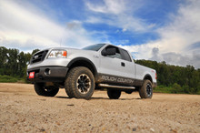 Rough Country - Front Leveling Kit; 2.5 in. Lift; - 570