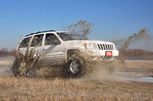 Rough Country - X-Series Suspension Lift Kit w/Shocks; 4 in. Lift; - 639P