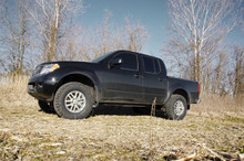 Rough Country - Suspension Lift Kit; 2.5 in. Lift; - 867